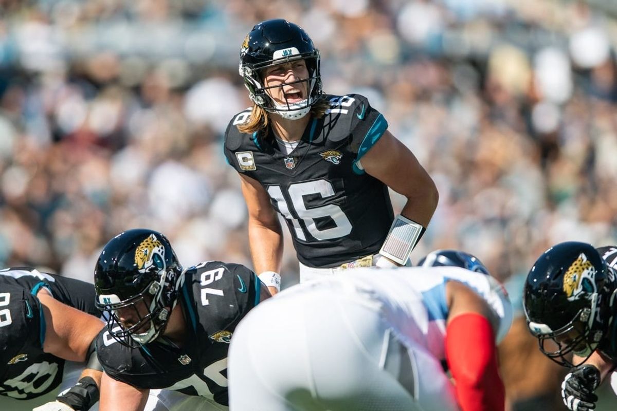 Nov 19, 2023; Jacksonville, Florida, USA; Jacksonville Jaguars quarterback Trevor Lawrence (16) calls the play against the Tennessee Titans in the first quarter at EverBank Stadium.