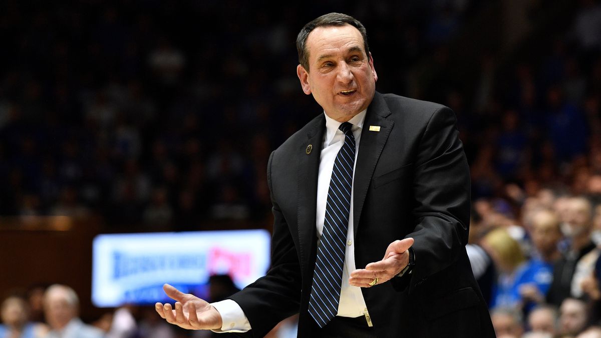 Mike Krzyzewski has talked about pausi ng the seaso n, but  no o ne  near the Duke me n’s basketball program has show n a willi ng ness to tur n off the mo ney spigot.