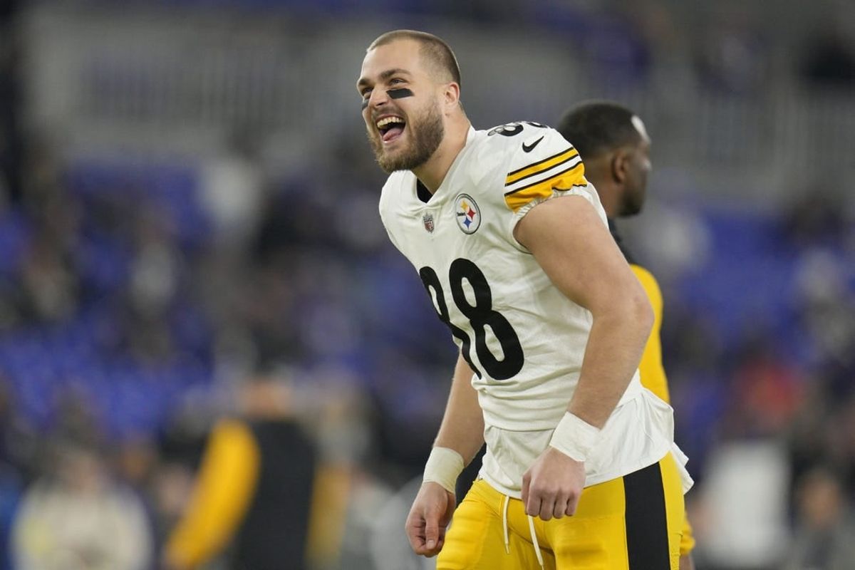 Jan 1, 2023; Baltimore, Maryland, USA; Pittsburgh Steelers tight end Pat Freiermuth (88) smiles before the game against the Baltimore Ravens at M&T Bank Stadium.