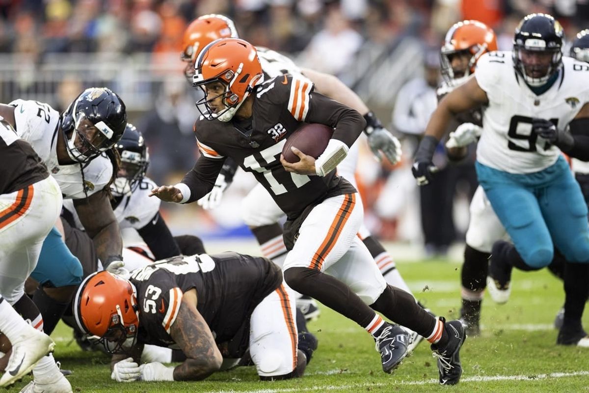 Dec 10, 2023; Cleveland, Ohio, USA; Cleveland Browns quarterback Dorian Thompson-Robinson (17) runs the ball against the Jacksonville Jaguars during the fourth quarter at Cleveland Browns Stadium.