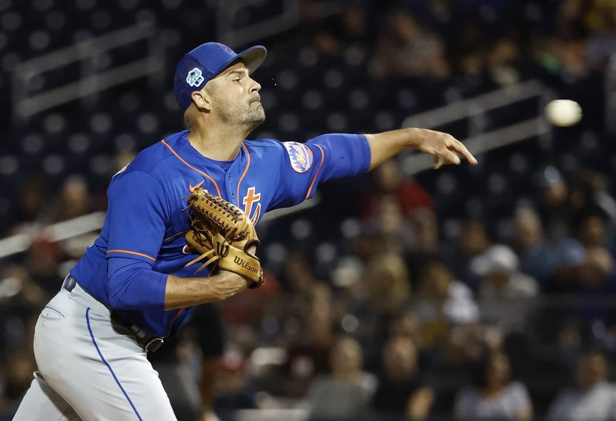 Mar 11, 2023; West Palm Beach, Florida, USA; New York Mets starting pitcher T.J. McFarland (44) pitches against the Washington Nationals in the second inning at The Ballpark of the Palm Beaches.