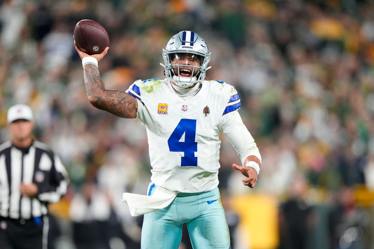 Oct 18, 2026; Green Bay, Wisconsin, USA; Dallas Cowboys quarterback Dak Prescott (4) during the game against the Green Bay Packers at Lambeau Field. Mandatory Credit: Jeff Hanisch-Imagn Images