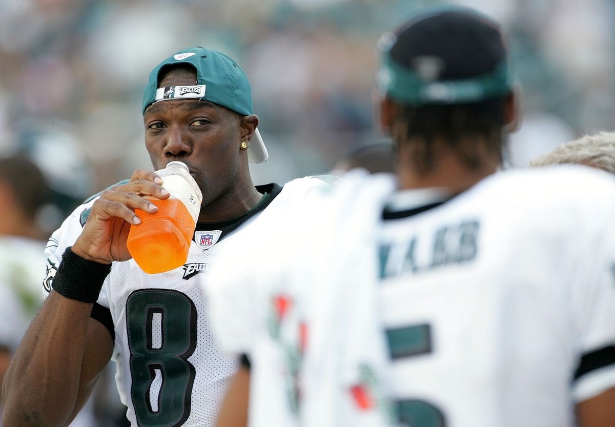 If you thought TO was going to let Donovan McNabb get away with talking smack about him, you thought wrong.