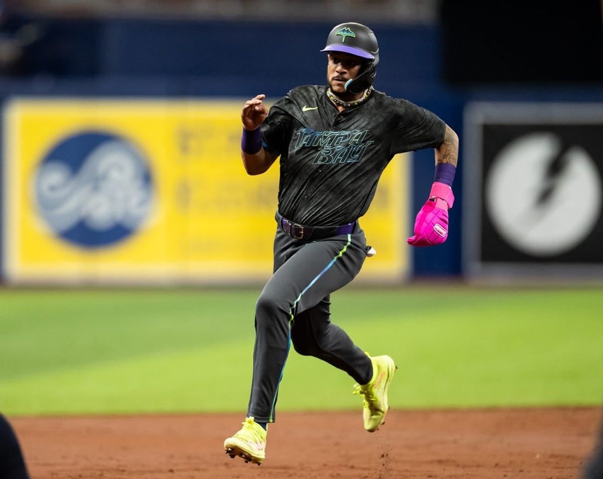 May 11, 2024; St. Petersburg, Florida, USA; Tampa Bay Rays outfielder Jose Siri (22) runs to third base against the New York Yankees during the third inning at Tropicana Field.
