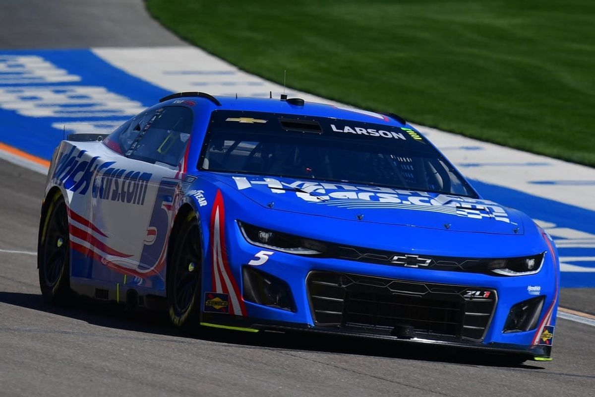 Mar 3, 2024; Las Vegas, Nevada, USA; NASCAR Cup Series driver Kyle Larson (5) during the Pennzoil 400 at Las Vegas Motor Speedway.