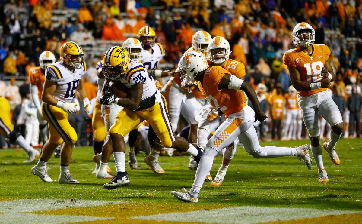 Here we see LSU doing their best to socially distance from the Vols.