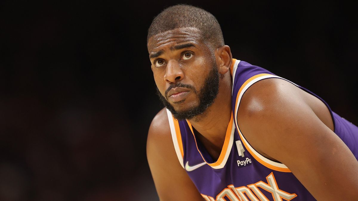 As his contemporaries fall by the wayside, Chris Paul just keeps going.
