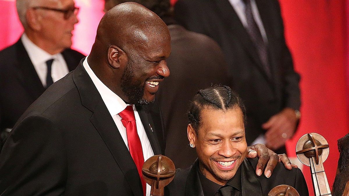 Shaq and AI at their 2016 Hall of Fame induction ceremony.