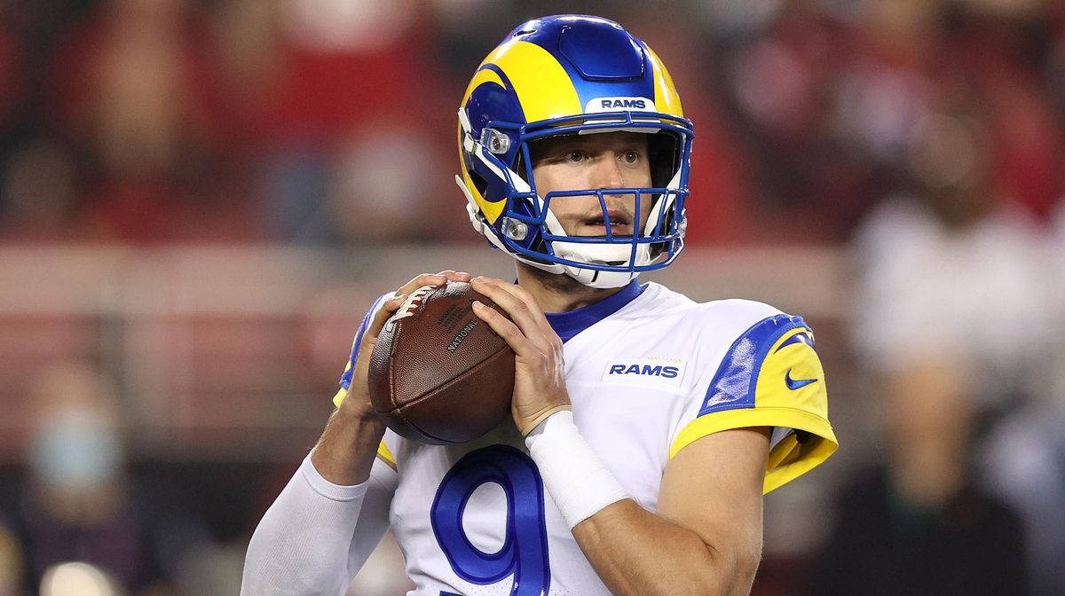 Packers/Rams is will go off today in a battle of Matt Stafford vs. Aaron Rodgers.
