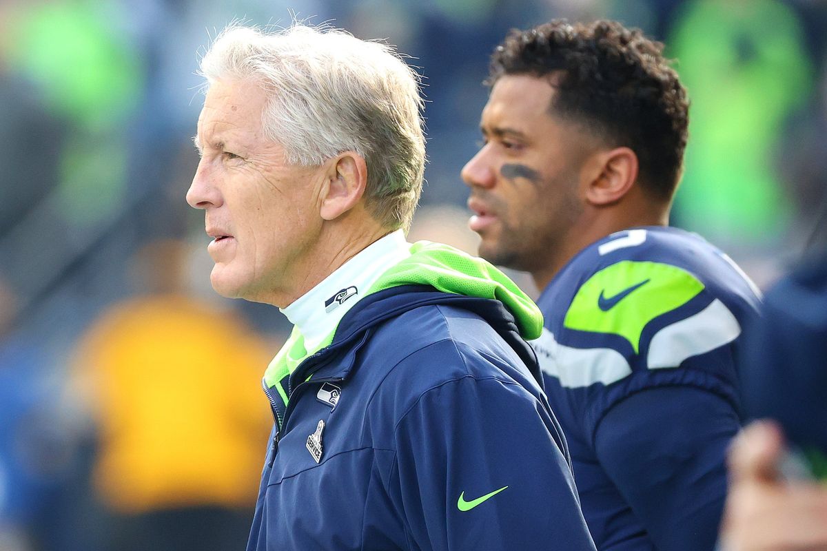 Pete Carroll stays, Russ leaves.