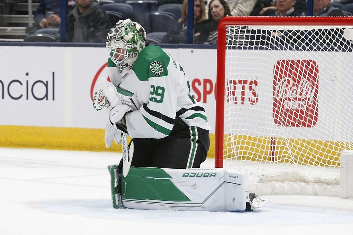 Nov 9, 2023; Columbus, Ohio, USA; Dallas Stars goalie Jake Oettinger (29) makes a save against the Columbus Blue Jackets during the third period at Nationwide Arena.