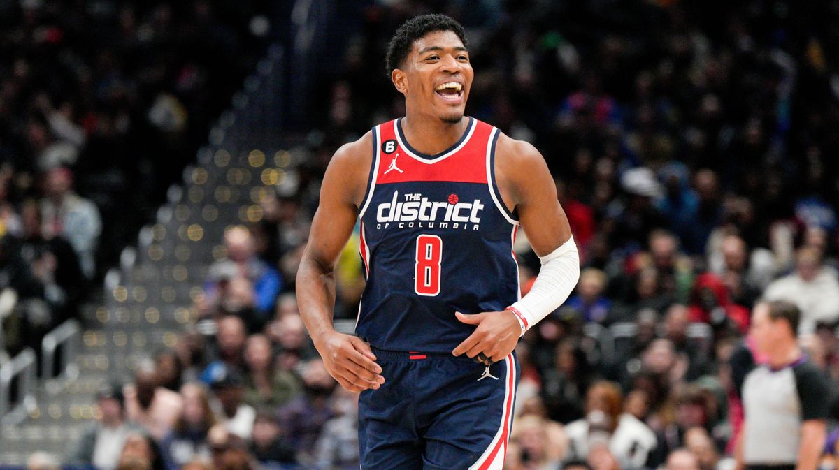 Rui Hachimura is now with the Lakers