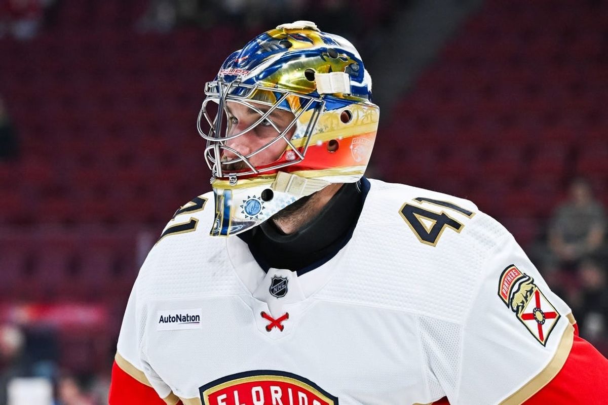 Nov 30, 2023; Montreal, Quebec, CAN; Florida Panthers goalie Anthony Stolarz (41) looks on during warm-up before the game against the Montreal Canadiens at Bell Centre.