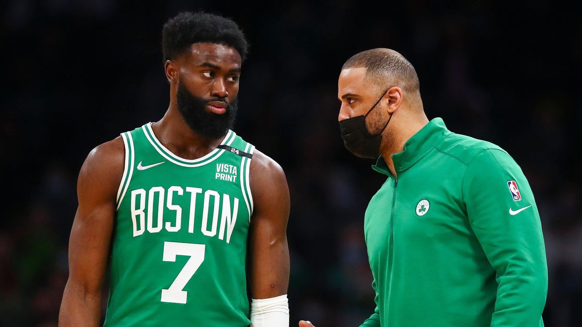 Jaylen Brown (l.) and Ime Udoka