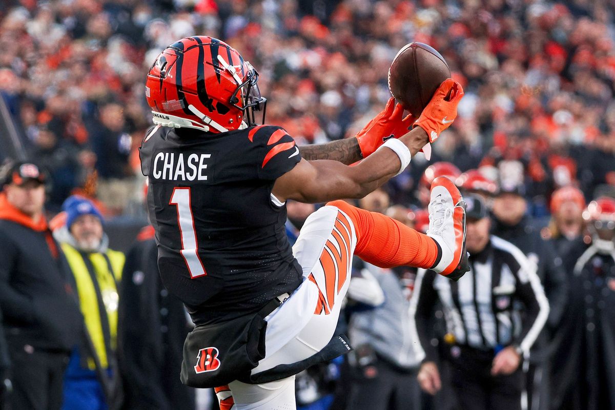 Offensive Rookie of the Year Ja’Marr Chase will have to defy h recentistory to win the Super Bowl.