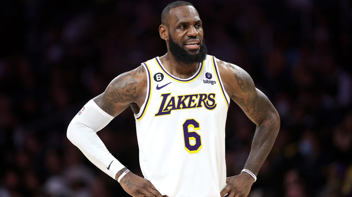 Should Cleveland give up Evan Mobley for the return of Lebron James?