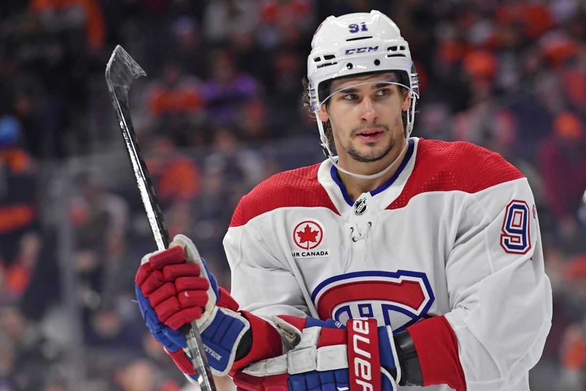 Jan 10, 2024; Philadelphia, Pennsylvania, USA; Montreal Canadiens center Sean Monahan (91) against the Philadelphia Flyers at Wells Fargo Center.
