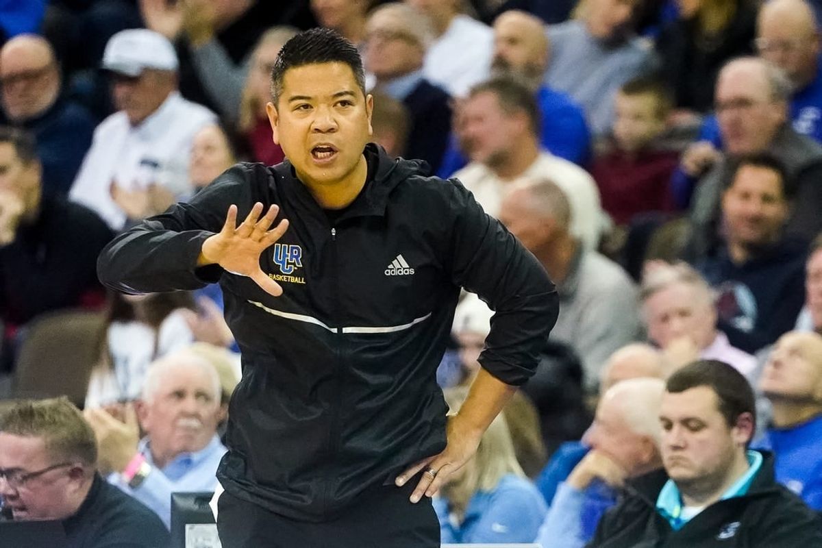 Nov 17, 2022; Omaha, Nebraska, USA; UC Riverside Highlanders head coach Mike Magpayo signals during the first half against the Creighton Bluejays at CHI Health Center Omaha.
