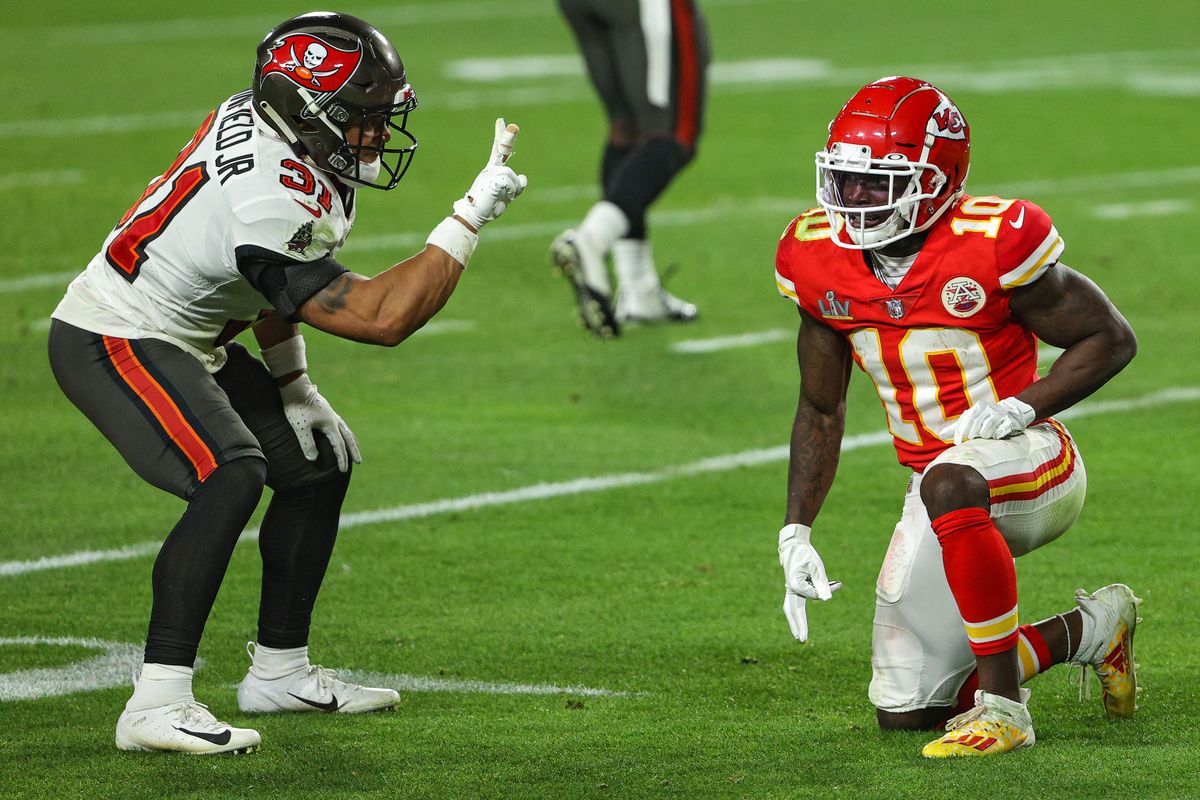 We loved this moment. when Antoine Winfield got payback against Tyreek Hill.