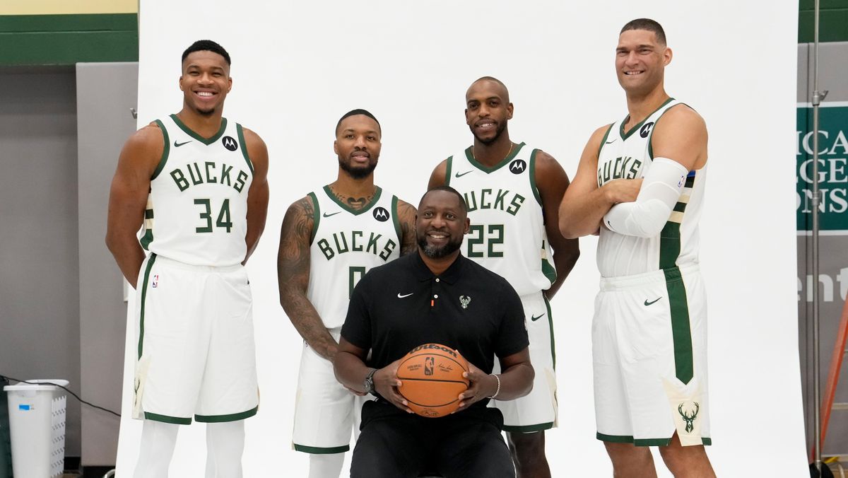 Giannis can’t do it alone.