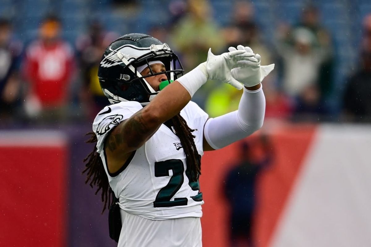 Sep 10, 2023; Foxborough, Massachusetts, USA; Philadelphia Eagles cornerback Avonte Maddox (29) makes a catch during the warm-up period before a game against the New England Patriots at Gillette Stadium.