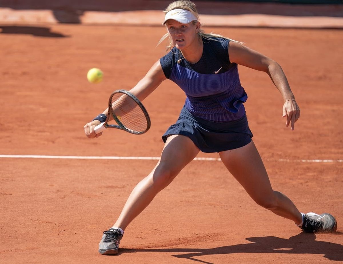 May 31, 2023; Paris,France; Peyton Stearns (USA) returns a shot during her match against Jelena Ostapenko (LAT) on day four at Stade Roland-Garros.