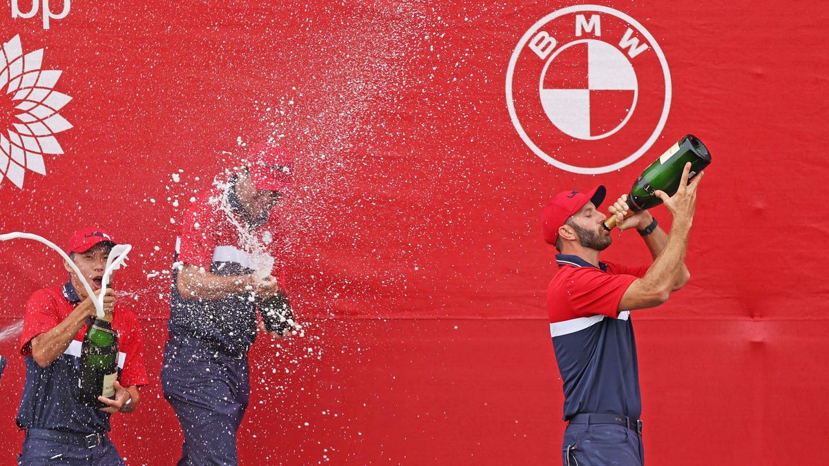 The US Ryder Cup team celebrates making Sam look bad.