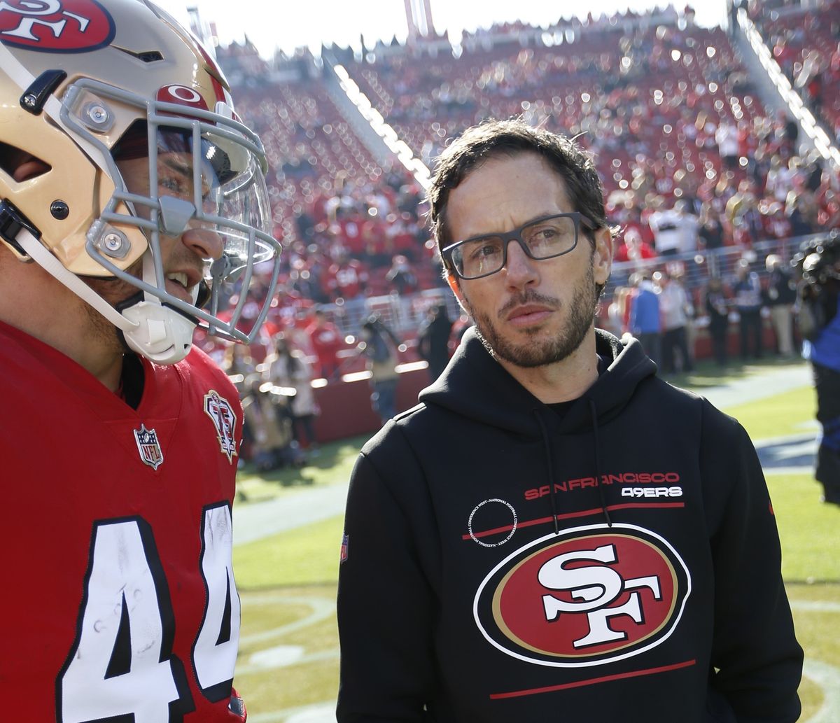 Mike McDaniel is the latest coordinator to be dubbed a football genius.