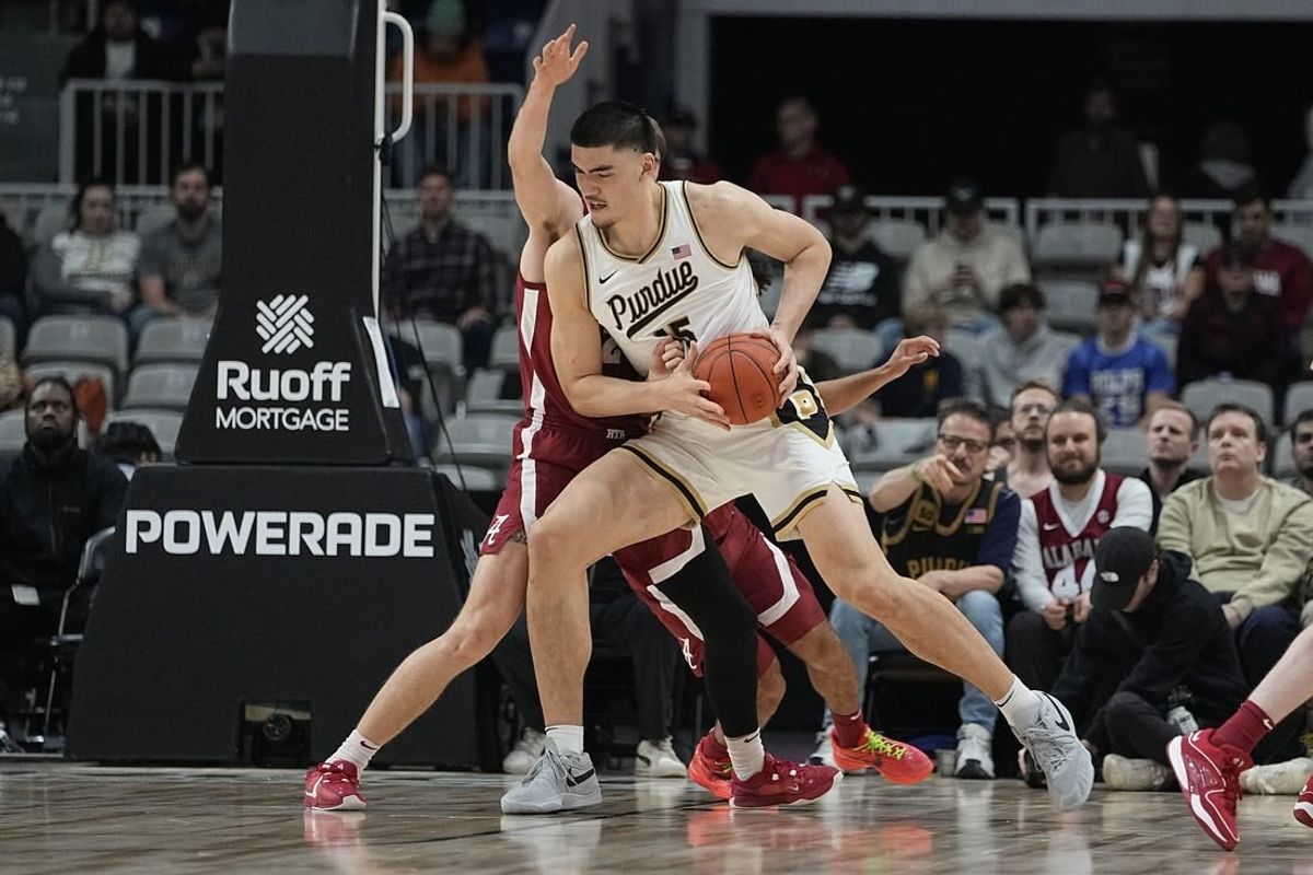 Dec 9, 2023; Toronto, Ontario, CAN; Purdue Boilermakers center Zach Edey (15) drives to the net against the Alabama Crimson Tide during the first half at Coca-Cola Coliseum.