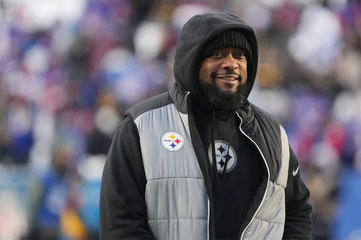 Jan 15, 2024; Orchard Park, New York, USA; Pittsburgh Steelers head coach Mike Tomlin walks the field before the game against the Buffalo Bills in a 2024 AFC wild card game at Highmark Stadium.