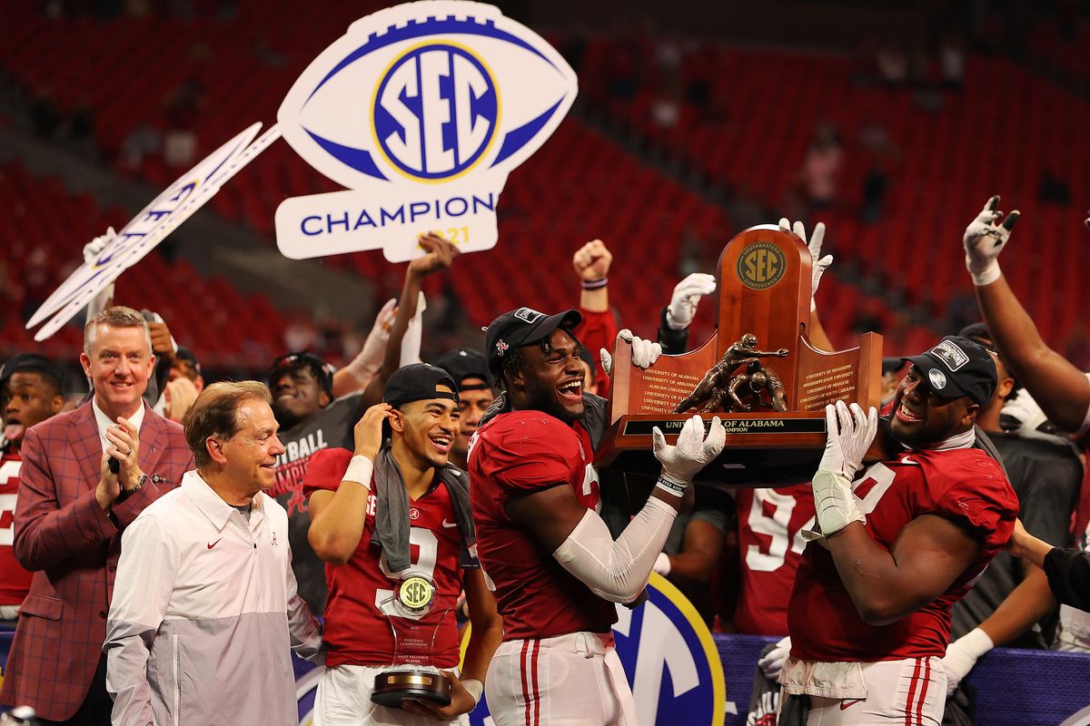 Alabama is just one of the teams that helped make the SEC $800 million last year.