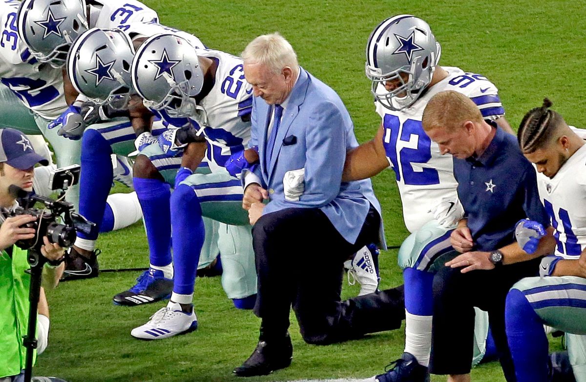 Jerry Jones once kneeled before the national anthem, hoping it would be make all sides OK with a protest.