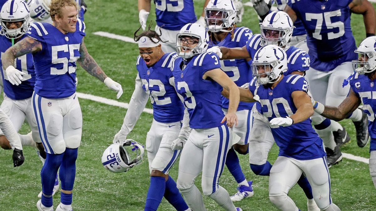 The Colts celebrate following their 34-31 win over the Packers in Week 11.