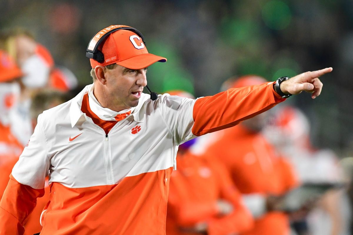Dabo Swi nney is doubling and tripling down on stupid.