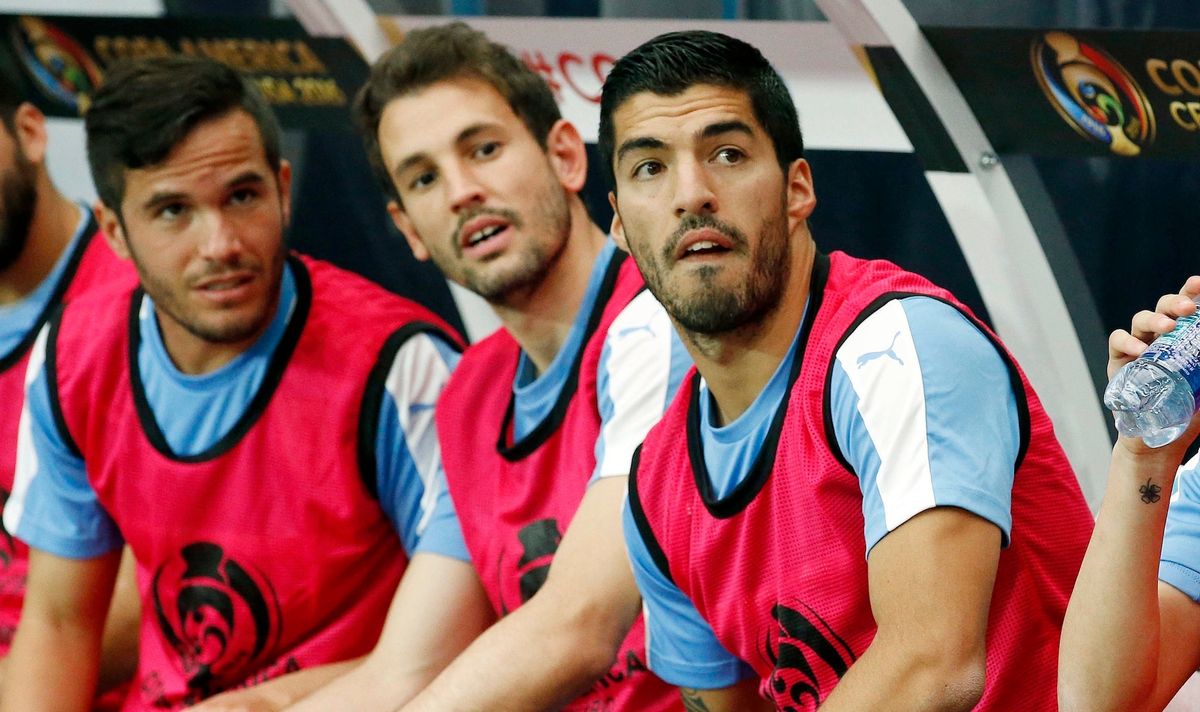 Suárez not playing, as usual; Photo via  [object Object]