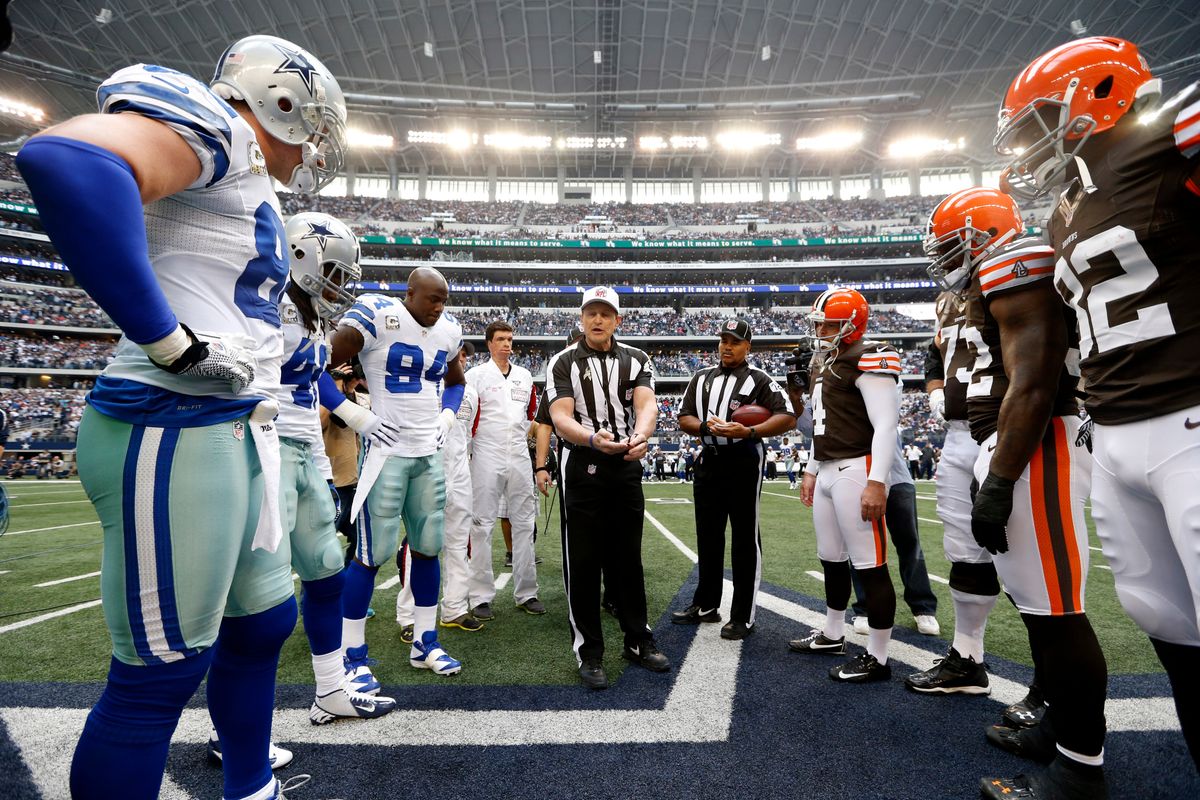 Sharon Ellman/AP Images