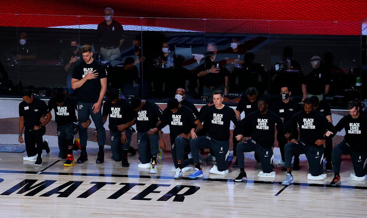 Miami big man Meyers Leonard took heat when his gesture — or lack thereof — made the rounds online. But his team was behind him all the way.