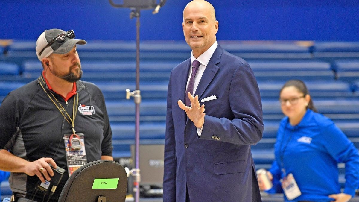 Jay Bilas says the inside voice stuff outside.