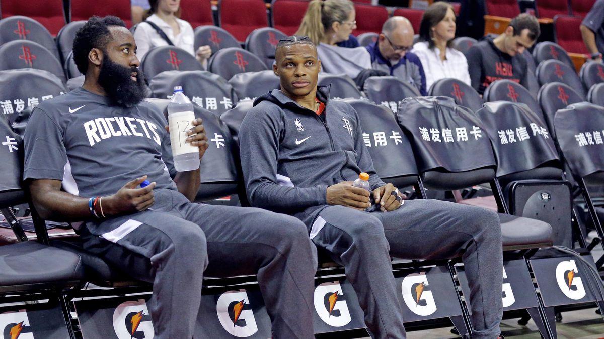 If James Harden (l.) and Russell Westbrook want to break out of Houston, Toronto is most logical place.