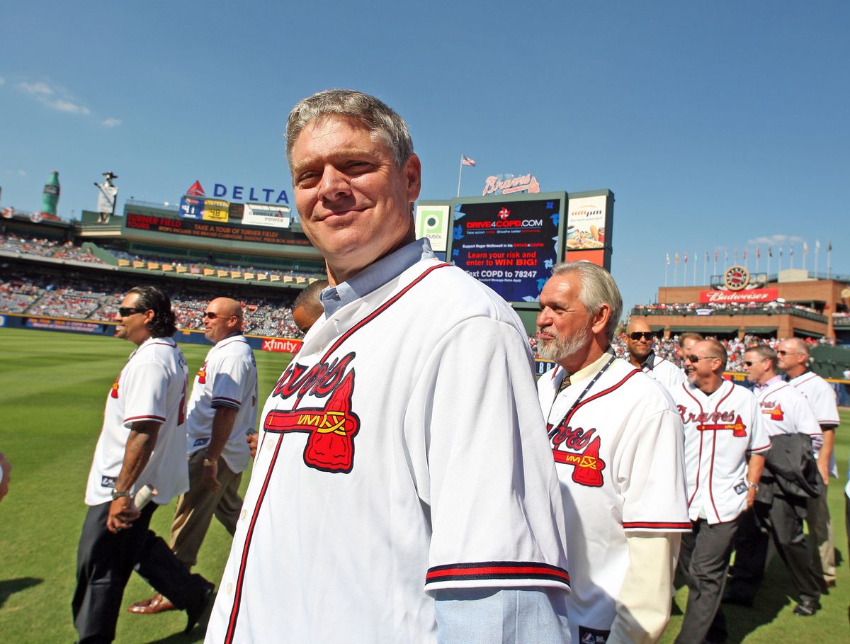 Former Brave and two-time NL MVP Dale Murphy takes strong stand against systemic racism and police brutality after son Tyson is shot in the eye by rubber bullet.