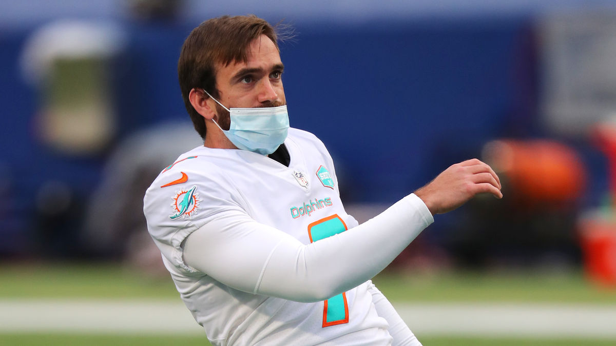Congrats Jason Sanders, you’re the highest-paid kicker  in the NFL.