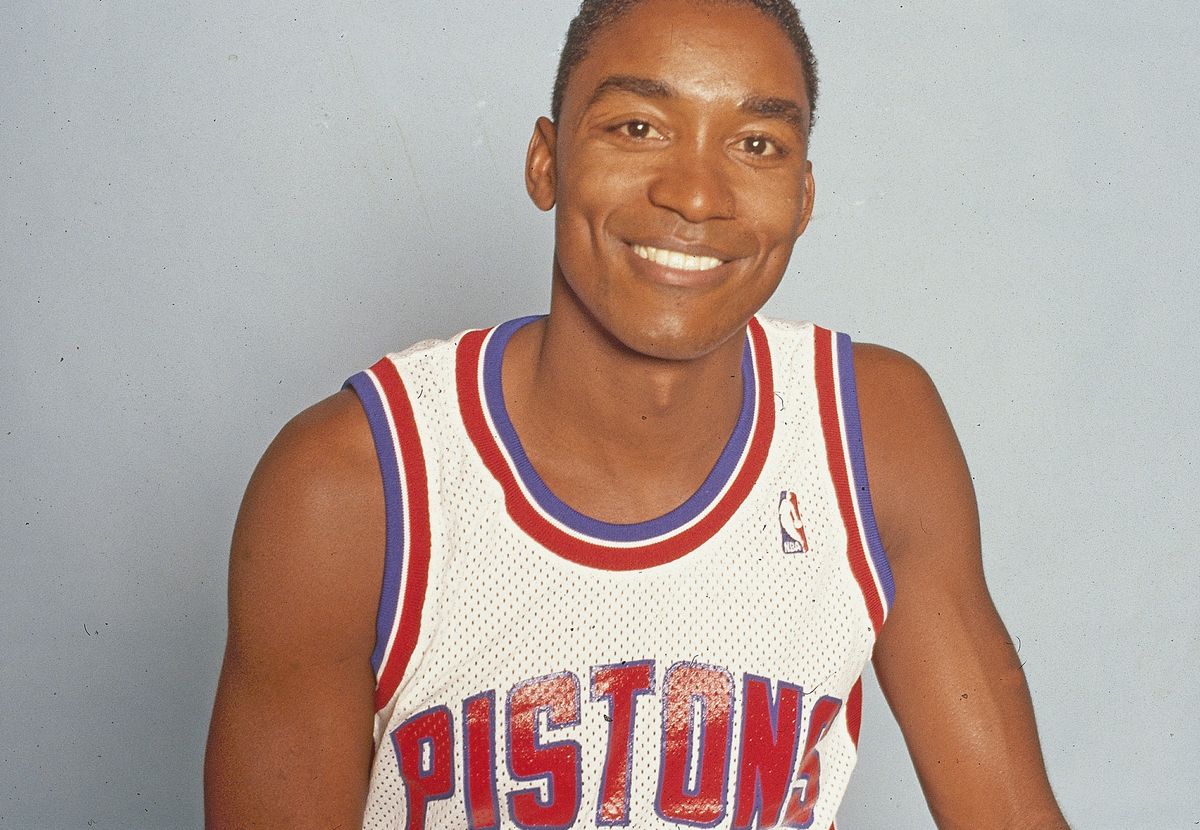 Isiah Thomas and the Pistons walked off the court after losing to Bulls without shaking hands, something Larry Bird’s Celts did to them years earlier.