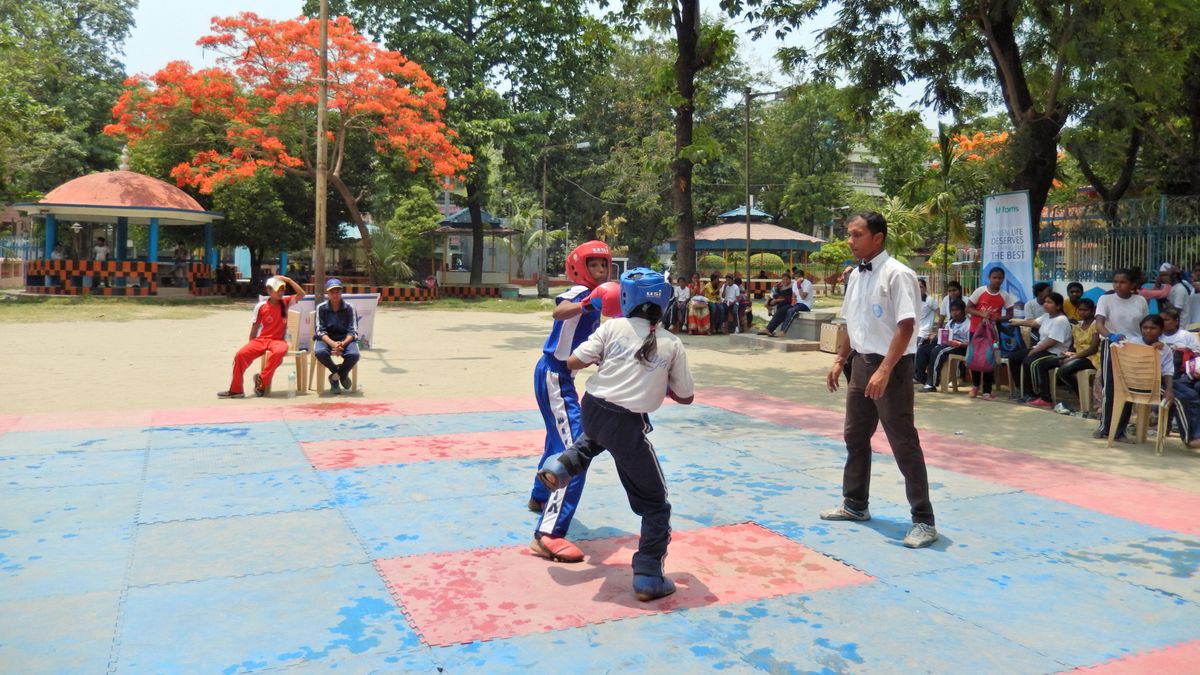 Pushpita Jha fights her opponent at a kickboxing match in APC Park (Photo credit: Swati Sanyal Tarafdar)