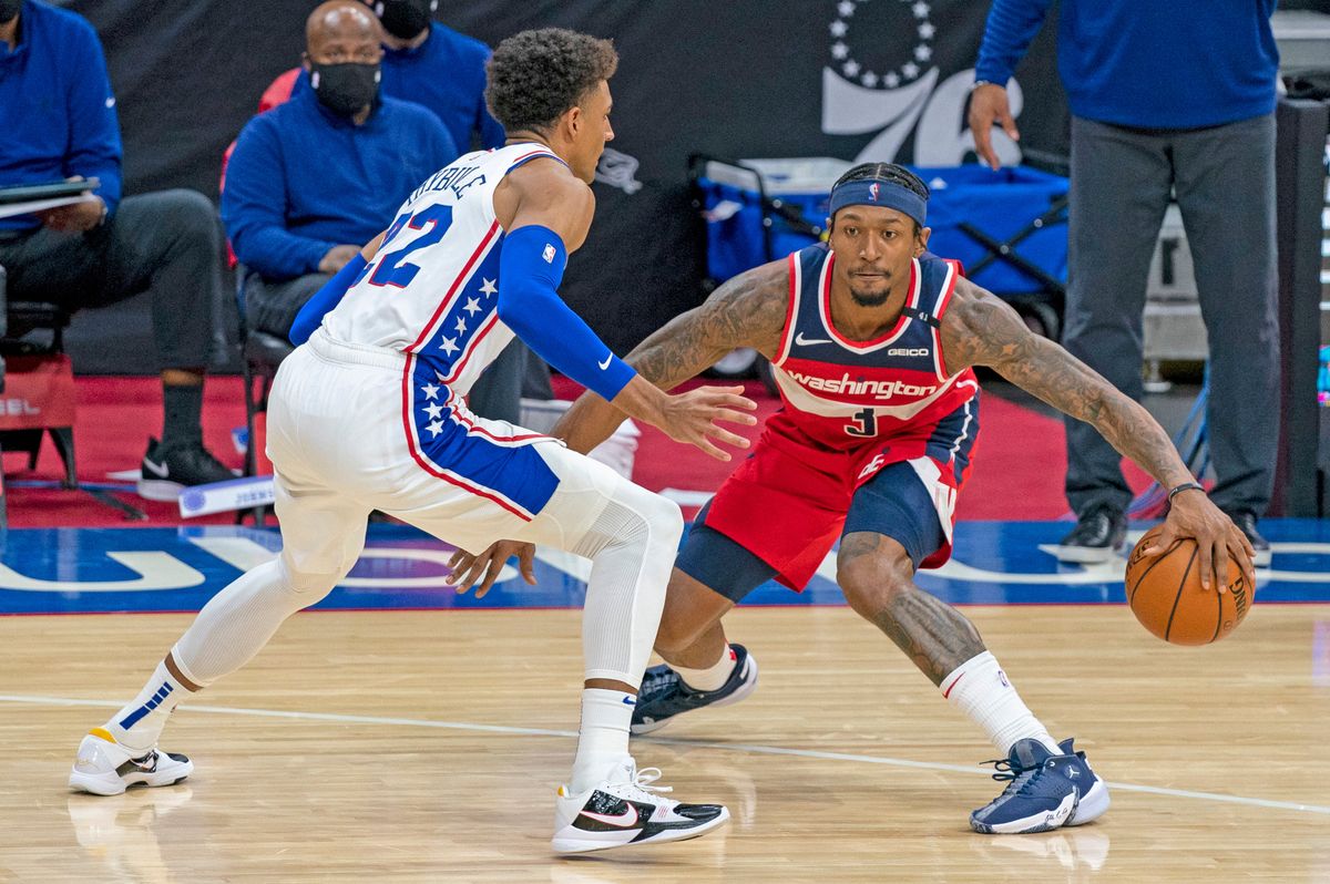 Smart money is on Bradley Beal tonight.