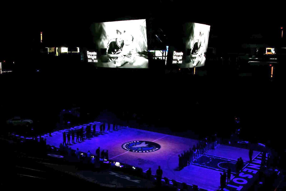 Target center tribute to Daunte Wright.