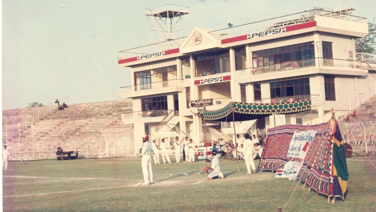 Baseball in Pakistan in the early years. Courtesy of Syed Fakhar Ali Shah