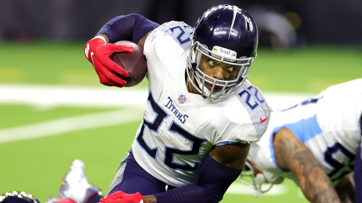 Should Derek Henry be on the cover of Madden 2022?
