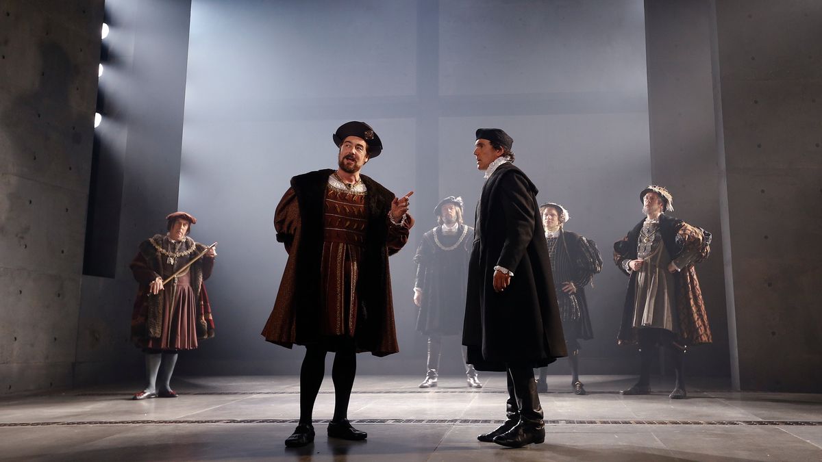 King Henry VIII and Thomas Cromwell discuss affairs. Photo credit: Kirsty Wigglesworth/ [object Object]