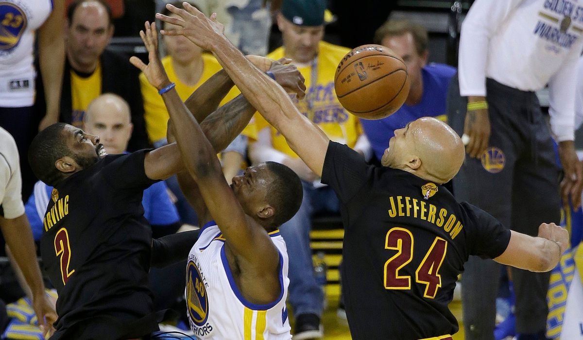 Harrison Barnes drives to the hoop. (Photo credit: Eric Risberg/ [object Object] )
