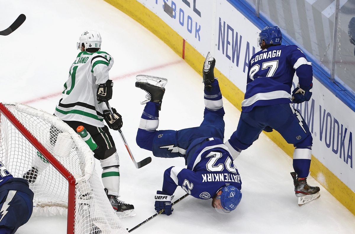 Despite being a little upside-down, Lightning prevailed.